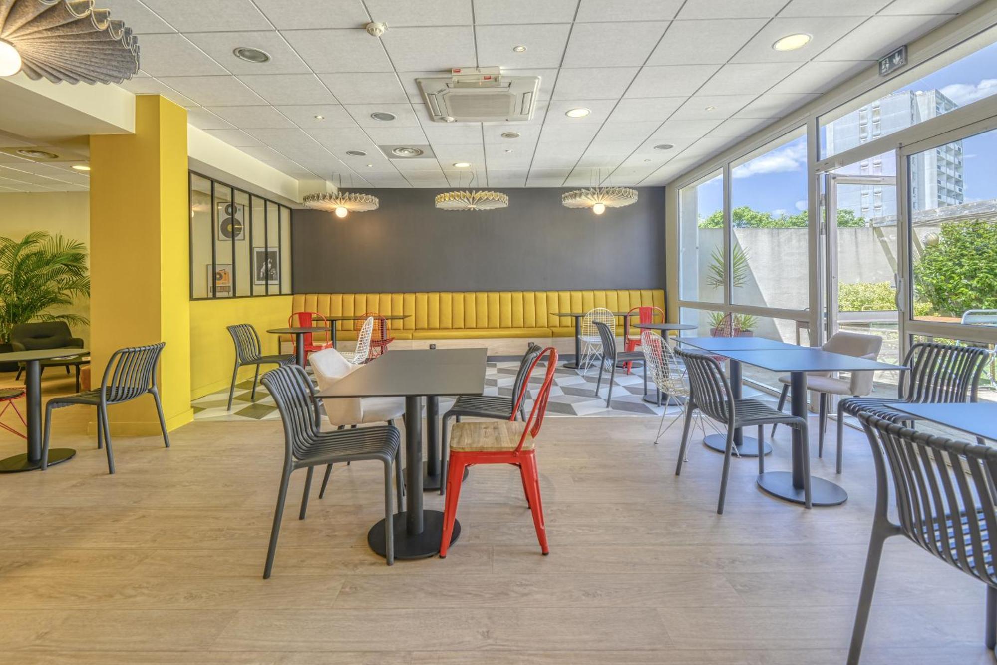 Hotel Ibis Cholet Zewnętrze zdjęcie