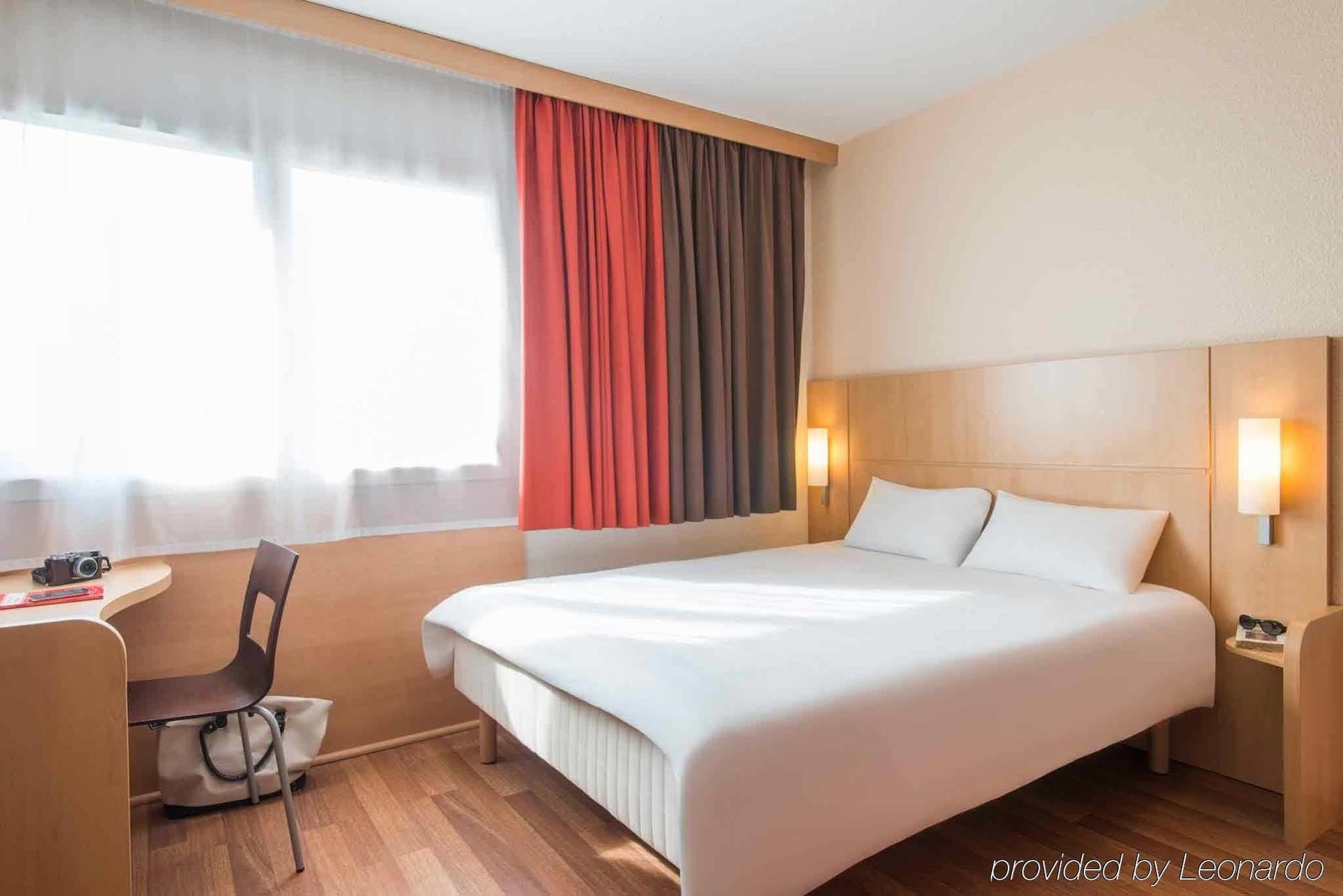 Hotel Ibis Cholet Zewnętrze zdjęcie